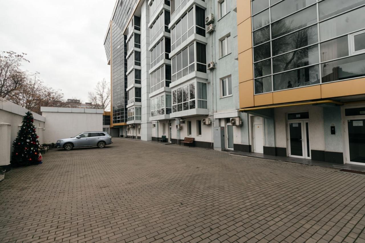 City Center Lev Tolstoi Residence คีชีเนา ภายนอก รูปภาพ